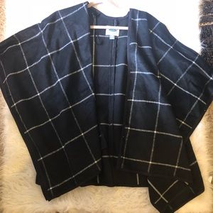 Old navy plaid black and white poncho